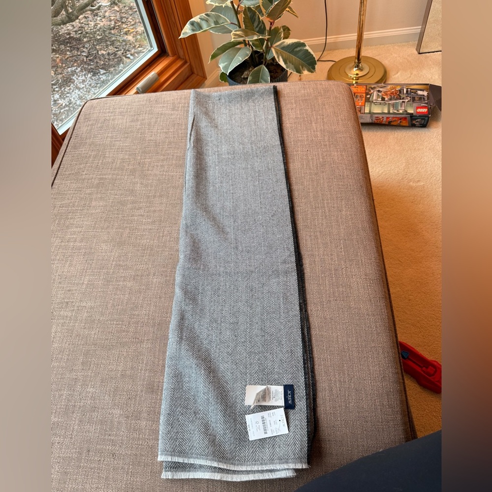 J. Crew Factory Herringbone scarf - Picture 4 of 13